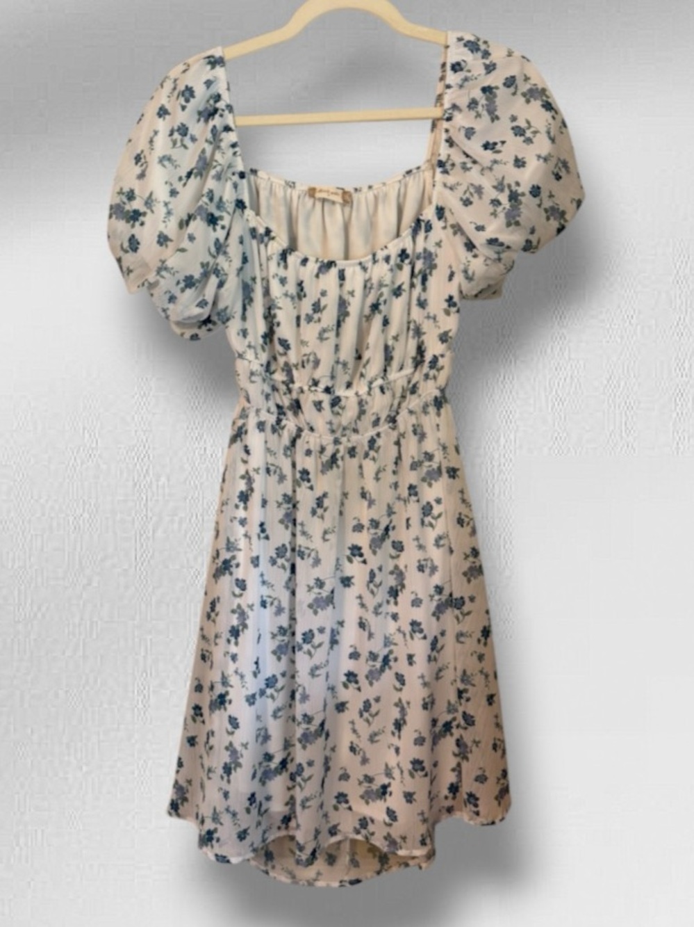 Alter’d State Blue Floral Puff Sleeve Open Back Cutout Dress Small